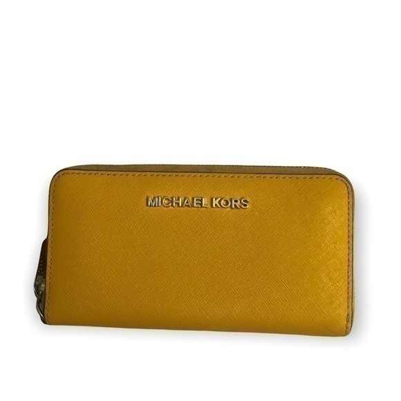 Michael kors yellow saffiano wallet - Picture 1 of 9